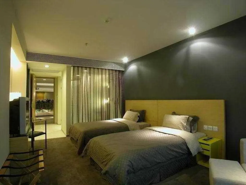 Catic Hotel--Adjacent Buliding Zhuhai Hotel